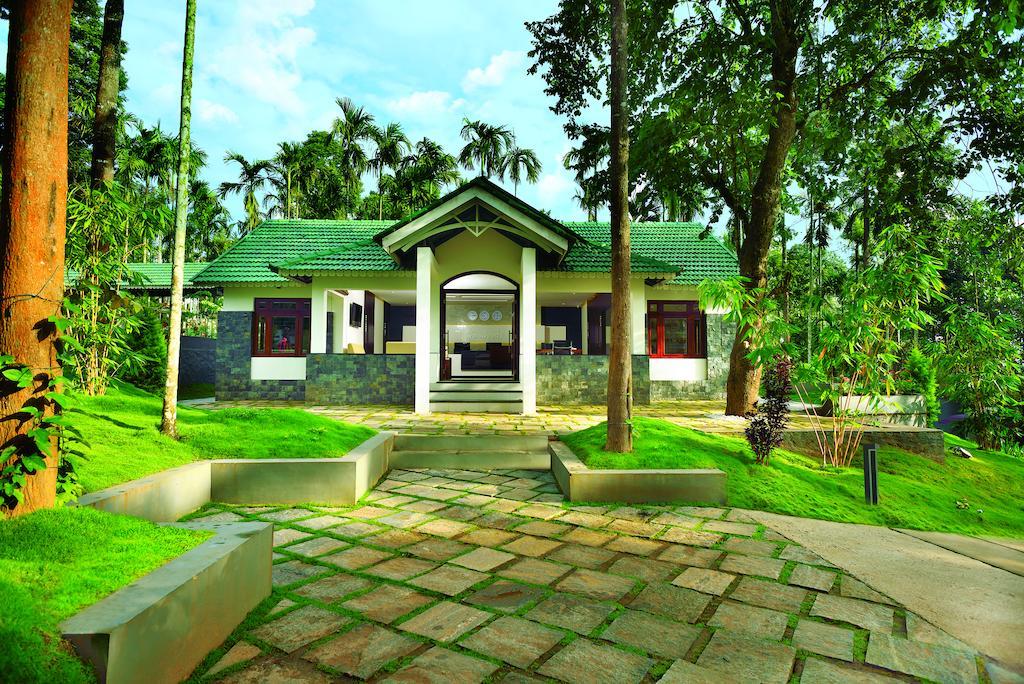 The Woods Resorts Wayanad Sultan Bathery Exterior foto