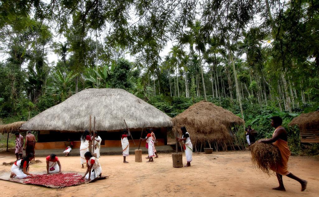 The Woods Resorts Wayanad Sultan Bathery Exterior foto